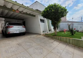 Foto 1 de Casa com 4 Quartos à venda, 151m² em Jardim do Sol, Londrina