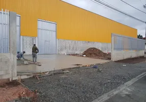 Foto 1 de Galpão/Depósito/Armazém para alugar, 1300m² em Área Industrial, Campina Grande do Sul