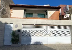 Foto 1 de Casa com 4 Quartos à venda, 280m² em Umarizal, Belém