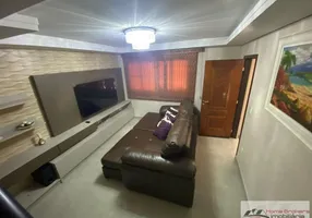 Foto 1 de Casa com 4 Quartos à venda, 290m² em Vila Aparecida, Jundiaí
