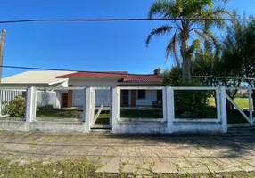 Foto 1 de Casa com 3 Quartos à venda, 170m² em Centro, Xangri-lá