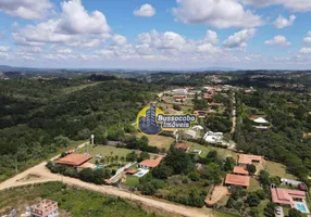 Foto 1 de Fazenda/Sítio com 3 Quartos à venda, 2000m² em Reneville, Mairinque