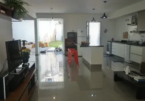 Foto 1 de Sobrado com 3 Quartos à venda, 235m² em Jardim da Saude, São Paulo