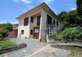 Foto 1 de Casa com 6 Quartos para venda ou aluguel, 421m² em Campo Grande, Rio de Janeiro