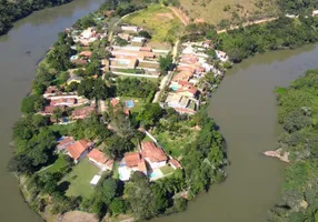 Foto 1 de Lote/Terreno à venda, 552m² em Angola, Santa Branca