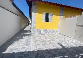Foto 1 de Casa com 2 Quartos à venda, 60m² em Agenor de Campos, Mongaguá