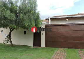 Foto 1 de Casa com 3 Quartos à venda, 210m² em Jardim Veraneio, Campo Grande