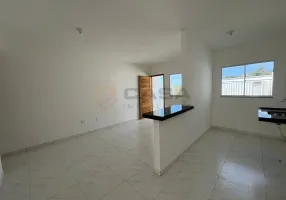 Foto 1 de Casa com 2 Quartos à venda, 90m² em Campinho Da Serra I, Serra
