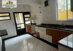 Foto 1 de Casa de Condomínio com 3 Quartos para venda ou aluguel, 212m² em Alto Ipiranga, Mogi das Cruzes