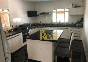 Foto 1 de Casa com 2 Quartos à venda, 315m² em Alto de Pinheiros, São Paulo