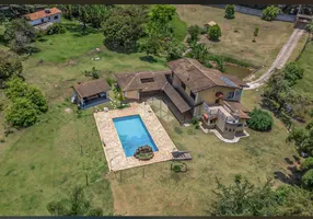 Foto 1 de Fazenda/Sítio com 4 Quartos à venda, 400m² em Jardim Estancia Brasil, Atibaia