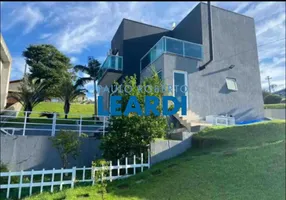 Foto 1 de Casa de Condomínio com 3 Quartos para alugar, 1200m² em Condominio Serra da estrela, Atibaia