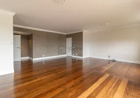 Foto 1 de Apartamento com 3 Quartos para alugar, 168m² em Vila Nova Conceição, São Paulo