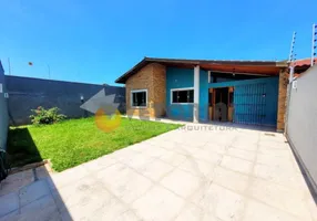 Foto 1 de Casa com 2 Quartos à venda, 137m² em Praia Das Palmeiras, Caraguatatuba