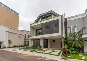 Foto 1 de Casa de Condomínio com 4 Quartos à venda, 192m² em Uberaba, Curitiba