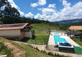 Foto 1 de Fazenda/Sítio com 4 Quartos à venda, 5000m² em Botujuru, Mogi das Cruzes