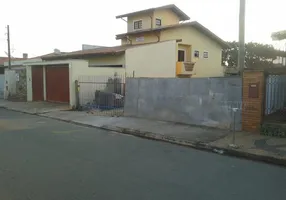 Foto 1 de Sobrado com 4 Quartos à venda, 220m² em Taquaral, Campinas