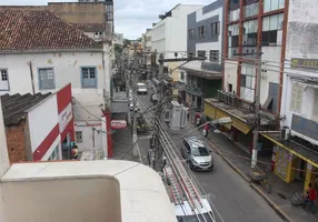 Foto 1 de Apartamento com 3 Quartos à venda, 200m² em Centro, Valença