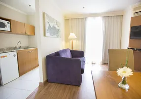 Foto 1 de Flat com 2 Quartos à venda, 48m² em Vila Olímpia, São Paulo