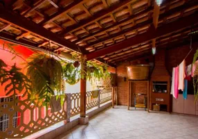 Foto 1 de Casa com 2 Quartos à venda, 136m² em Vila Bela Vista, Santo André