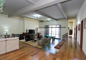 Foto 1 de Casa com 4 Quartos à venda, 464m² em Guarujá, Porto Alegre