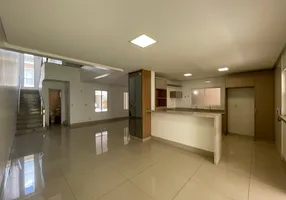 Foto 1 de Casa de Condomínio com 4 Quartos para alugar, 220m² em Parque Amazônia, Goiânia