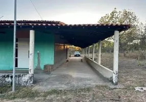 Foto 1 de Fazenda/Sítio com 2 Quartos à venda, 2000m² em Quingoma, Lauro de Freitas