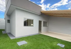 Foto 1 de Casa com 2 Quartos à venda, 170m² em Jardim Satélite, São José dos Campos