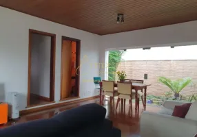 Foto 1 de Casa com 3 Quartos à venda, 198m² em Jardim Prudência, São Paulo