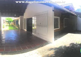 Foto 1 de Casa com 5 Quartos à venda, 240m² em Sumaré, Caraguatatuba