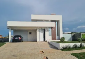 Foto 1 de Casa de Condomínio com 3 Quartos à venda, 280m² em , Salto de Pirapora