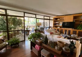 Foto 1 de Apartamento com 3 Quartos à venda, 164m² em Jardim Oceanico, Rio de Janeiro