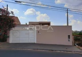 Foto 1 de Sobrado com 3 Quartos à venda, 190m² em Jardim Munique, São Carlos