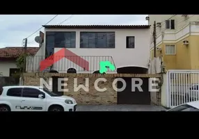 Foto 1 de Casa com 7 Quartos à venda, 250m² em Parque Rosário, Campos dos Goytacazes