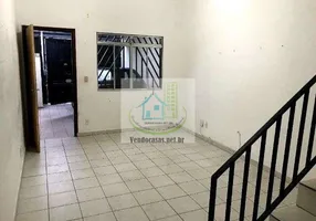 Foto 1 de Sobrado com 2 Quartos à venda, 80m² em Cidade Ademar, São Paulo