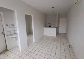 Foto 1 de Apartamento com 2 Quartos para alugar, 65m² em Barroso, Fortaleza