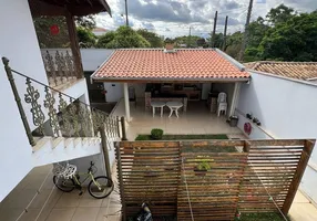 Foto 1 de Sobrado com 4 Quartos à venda, 210m² em Parque Santa Cecilia, Piracicaba