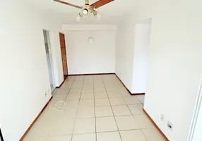 Foto 1 de Apartamento com 3 Quartos para alugar, 77m² em Barra da Tijuca, Rio de Janeiro