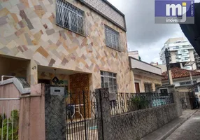 Foto 1 de Casa com 4 Quartos à venda, 180m² em Santa Rosa, Niterói