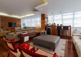 Foto 1 de Apartamento com 4 Quartos à venda, 263m² em Higienópolis, São Paulo