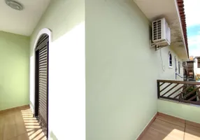 Foto 1 de Casa com 4 Quartos à venda, 140m² em Vila Santa Rosa, Guarujá