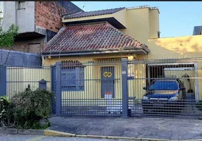 Foto 1 de Casa de Condomínio com 3 Quartos para alugar, 135m² em Santana, Porto Alegre