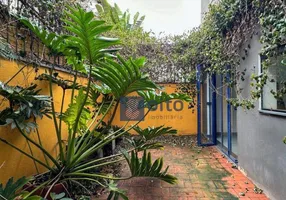 Foto 1 de Casa com 3 Quartos à venda, 177m² em Vila Madalena, São Paulo