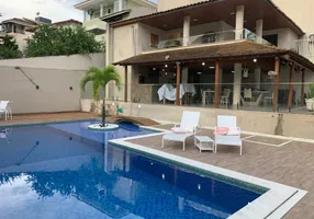 Foto 1 de Casa com 7 Quartos à venda, 376m² em Vilas do Atlantico, Lauro de Freitas