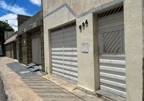 Foto 1 de Casa com 3 Quartos à venda, 150m² em São Miguel, Juazeiro do Norte