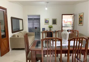 Foto 1 de Casa com 4 Quartos à venda, 360m² em Trindade, Florianópolis