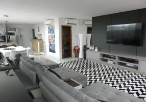 Foto 1 de Apartamento com 3 Quartos à venda, 130m² em Vila Santo Antonio, Americana