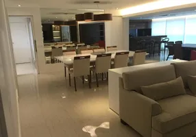 Foto 1 de Apartamento com 4 Quartos para alugar, 341m² em Vila Uberabinha, São Paulo