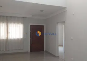 Foto 1 de Sobrado com 3 Quartos à venda, 210m² em Jardim Paraíso, Maringá