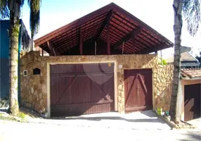 Foto 1 de Casa com 3 Quartos para alugar, 120m² em Centro, Mairiporã